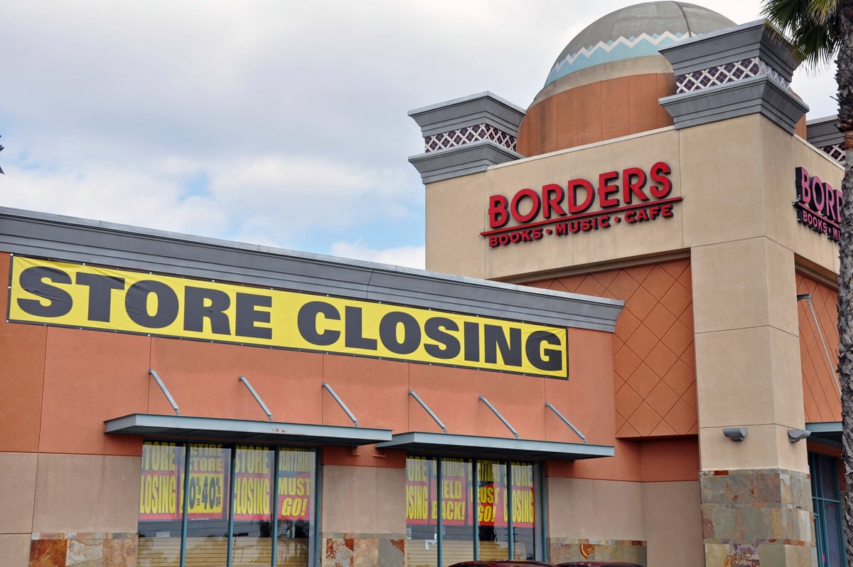 borders-closing (wide).jpg