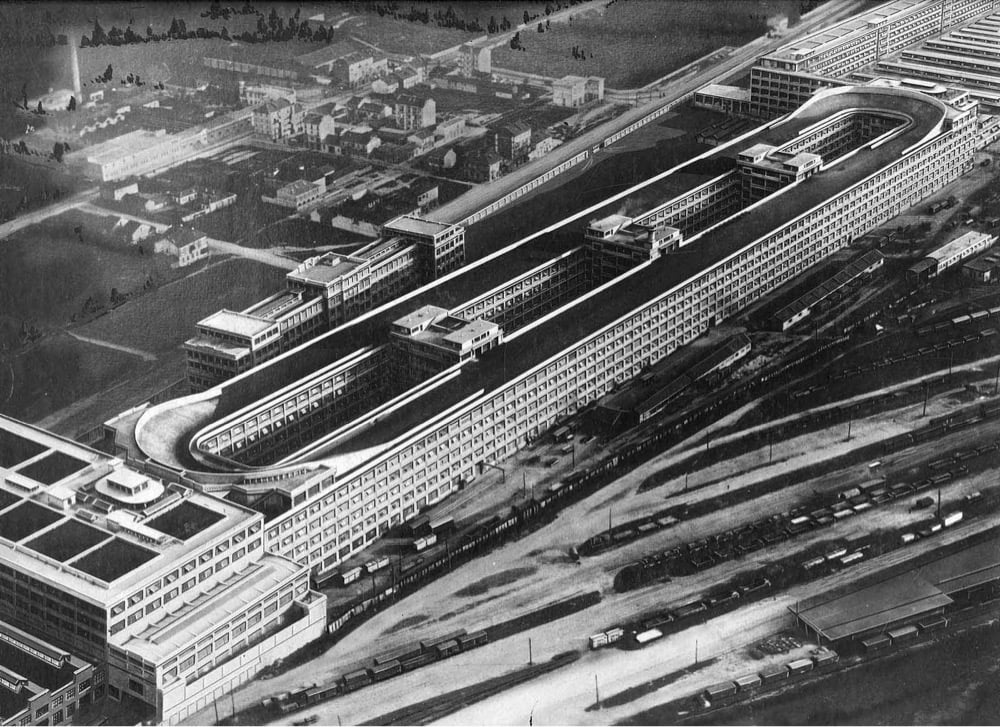 a photo of the racetrack on top of the Fiat factory in Turin, Italy