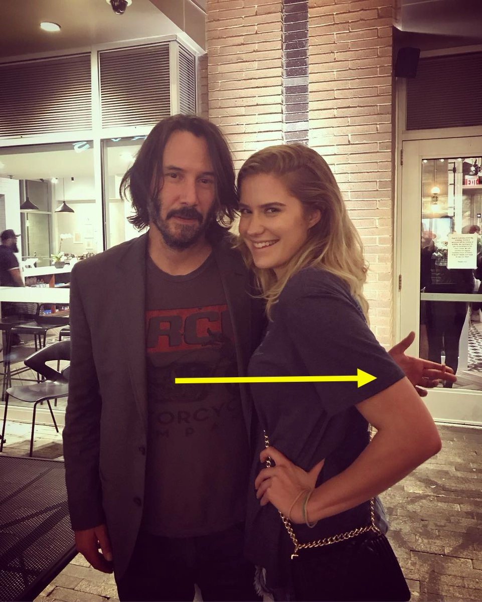 Keanu Open Hand