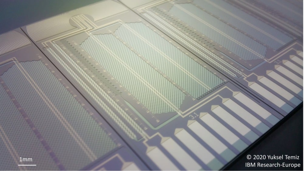 microscopic image of a microfluidic chip