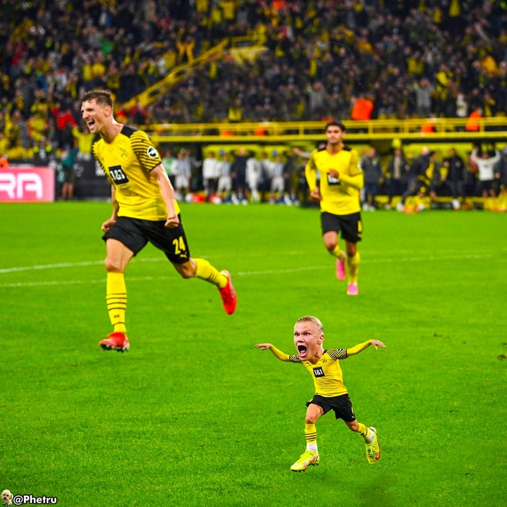 a tiny Erling Haaland celebrating a goal